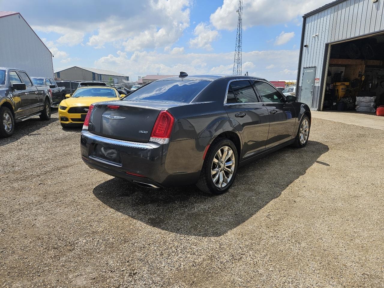 Chrysler 300 Touring AWD 2018