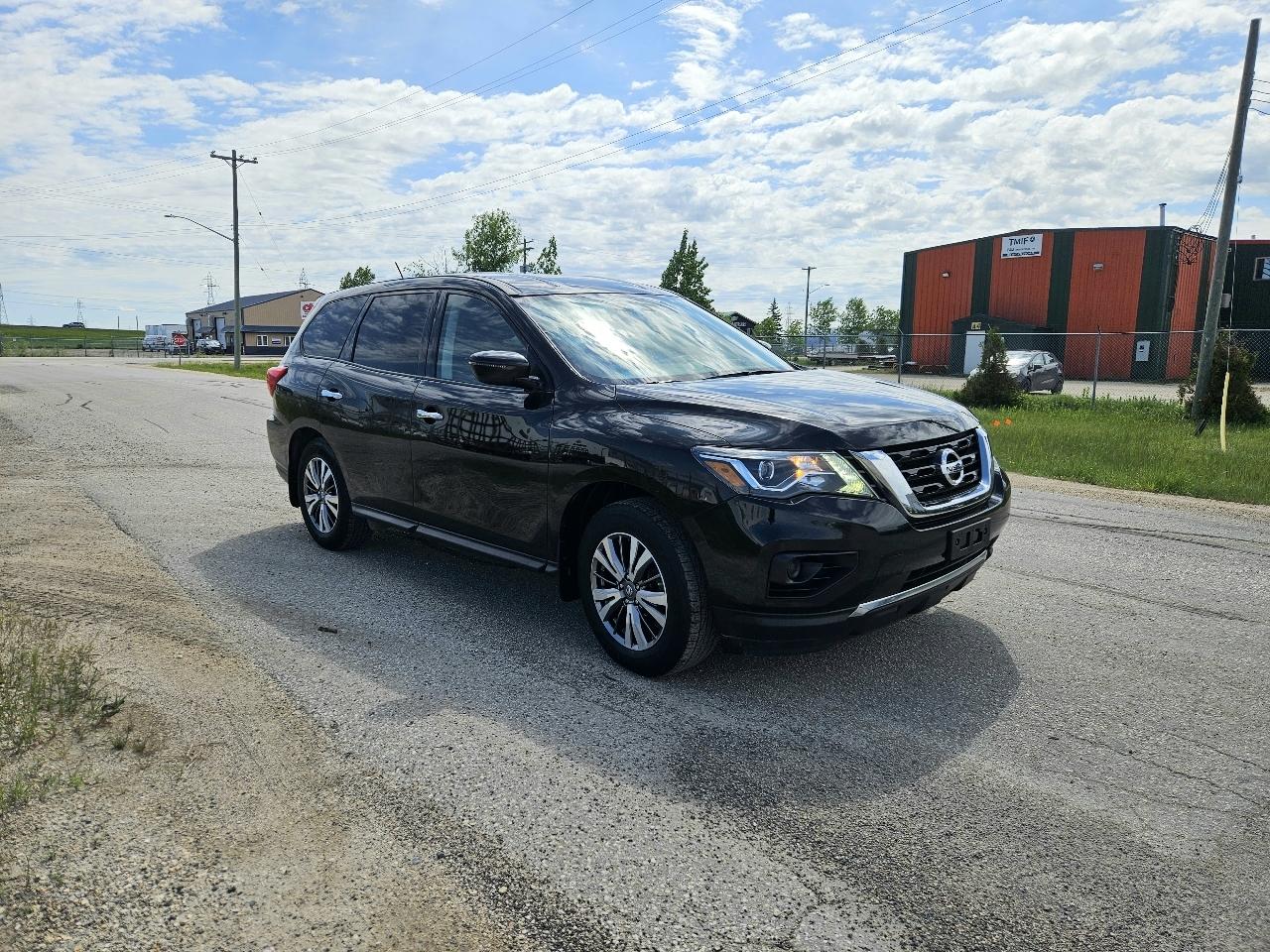 Nissan Pathfinder S 2WD 2018
