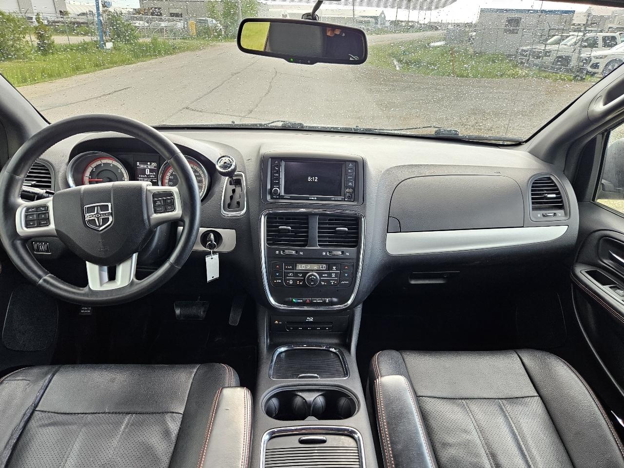 Dodge Grand Caravan R/T 2014