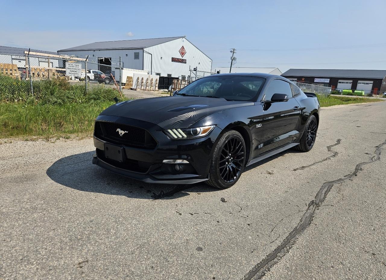 Ford Mustang GT Premium Coupe 2017