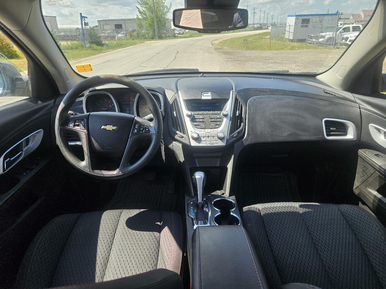 Chevrolet Equinox LS 2WD 2012
