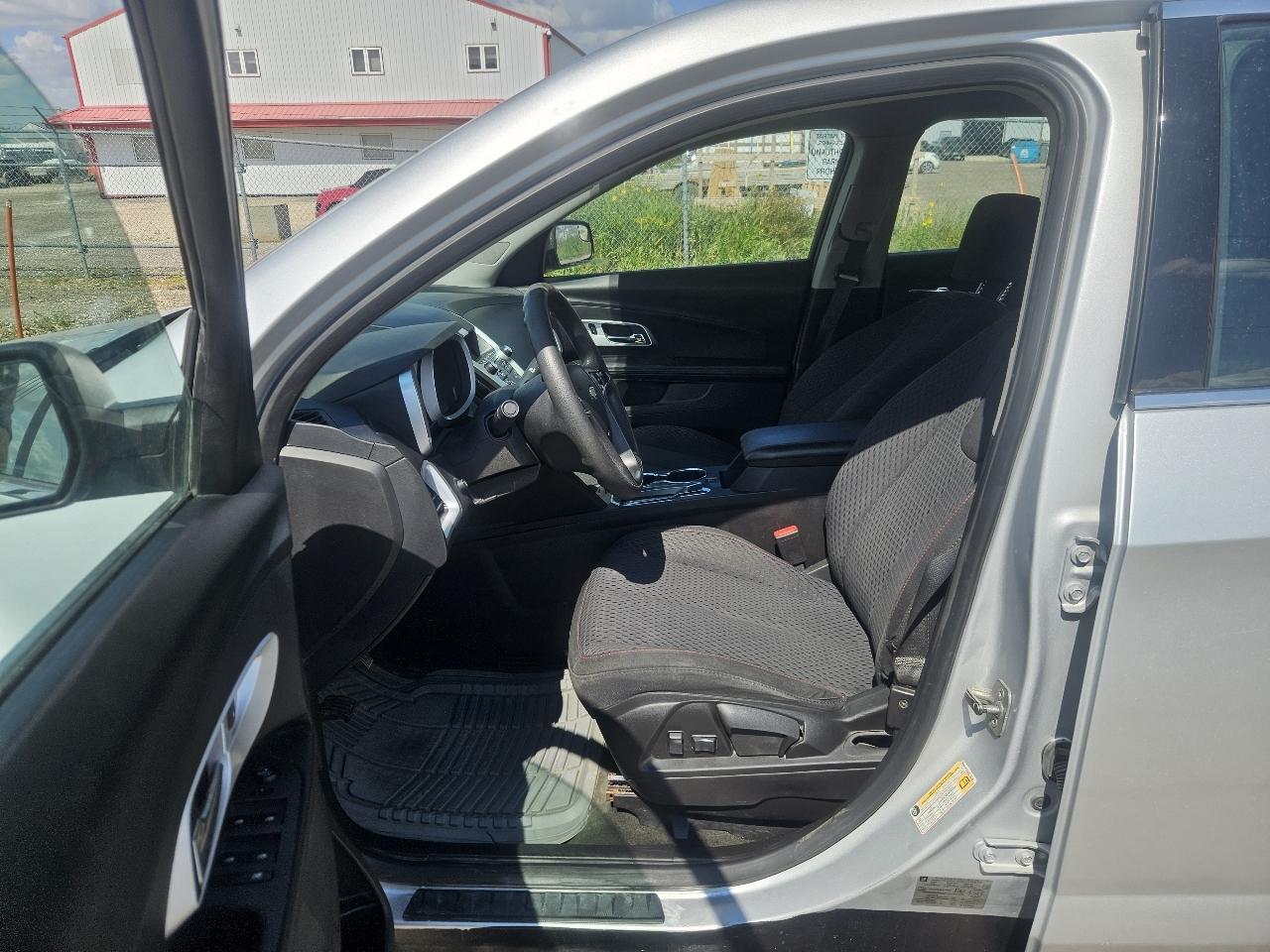 Chevrolet Equinox LS 2WD 2012