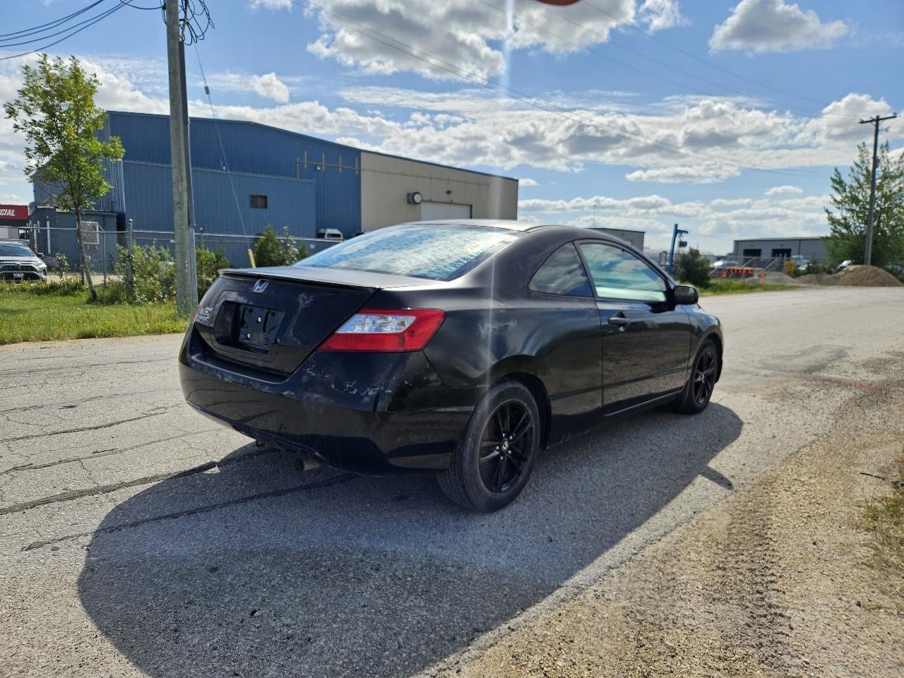 Honda Civic DX coupe 2008
