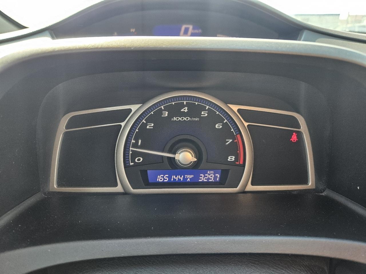 Honda Civic DX coupe 2008