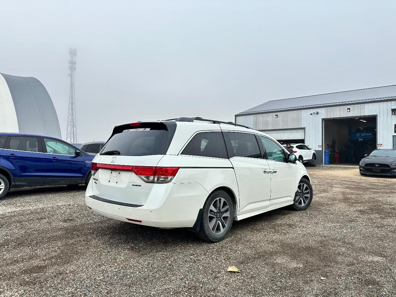 Honda Odyssey Touring 2016