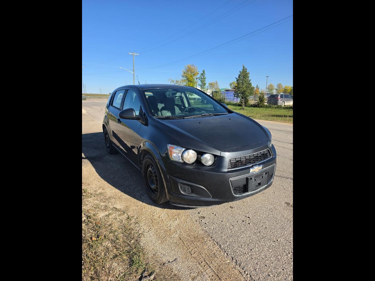2014 Chevrolet Sonic LS Manual 5-Door