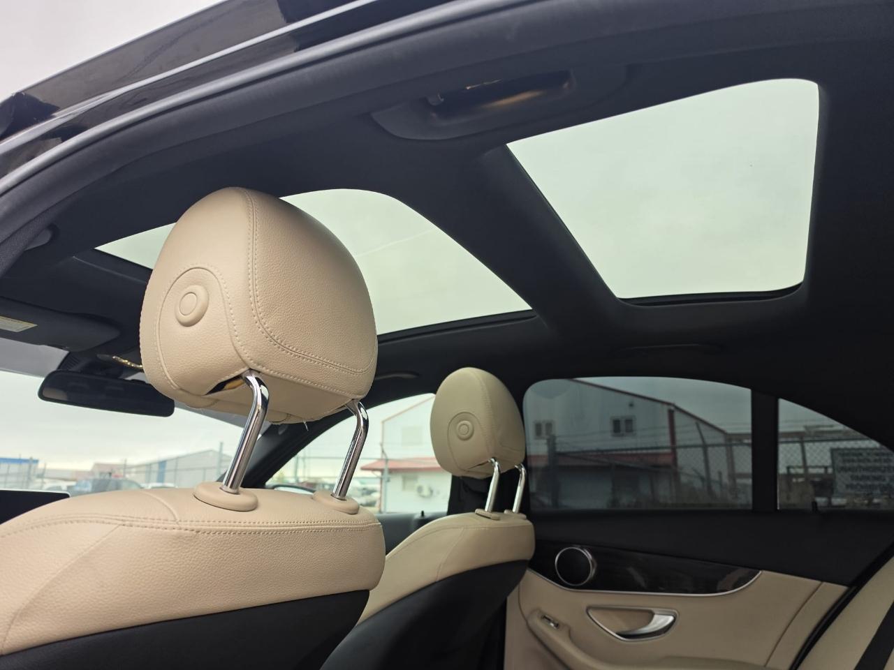Mercedes-Benz C-Class C300 4MATIC Sedan 2017