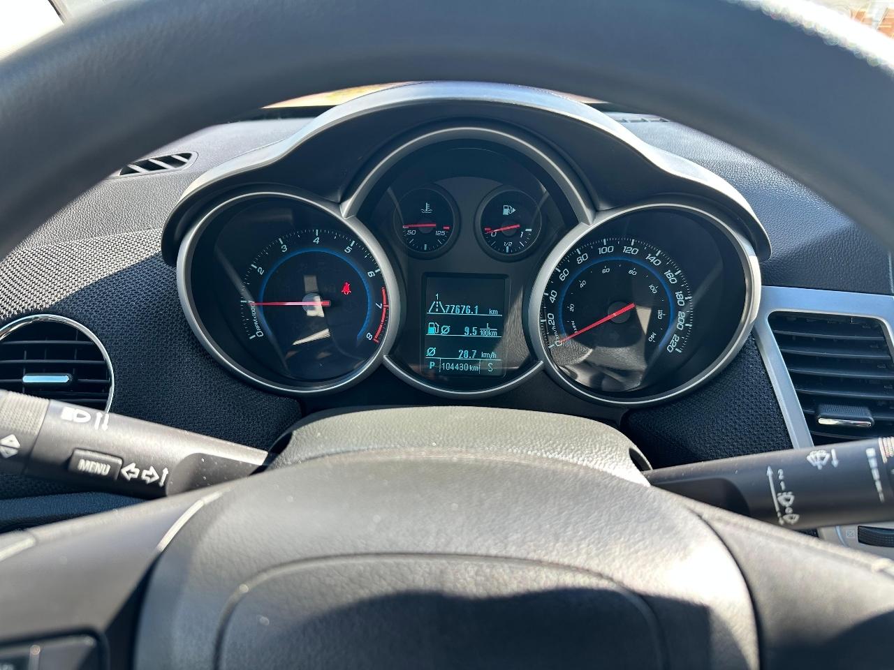 Chevrolet Cruze 1LT 2012