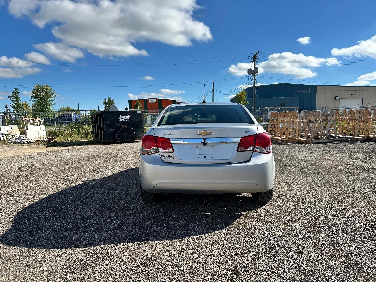Chevrolet Cruze 1LT 2012
