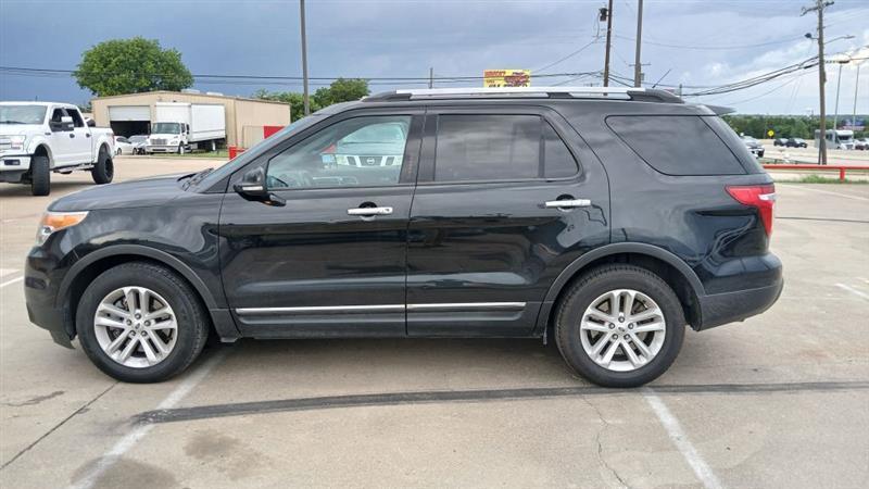 Ford Explorer XLT FWD 2013