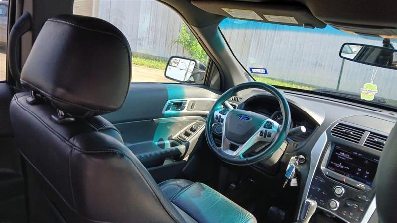 Ford Explorer XLT FWD 2013