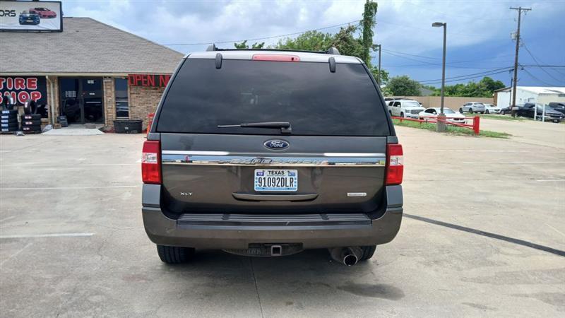 Ford Expedition XLT 4WD 2017