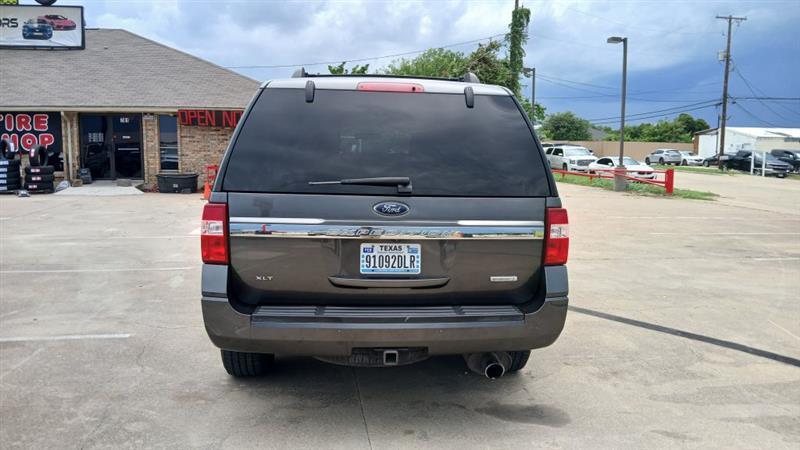 Ford Expedition XLT 4WD 2017