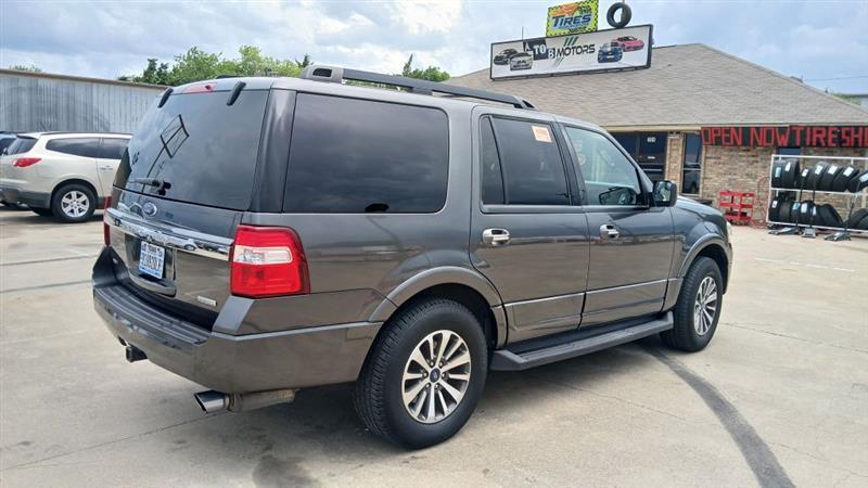 Ford Expedition XLT 4WD 2017