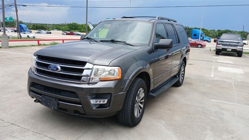 Ford Expedition XLT 4WD 2017