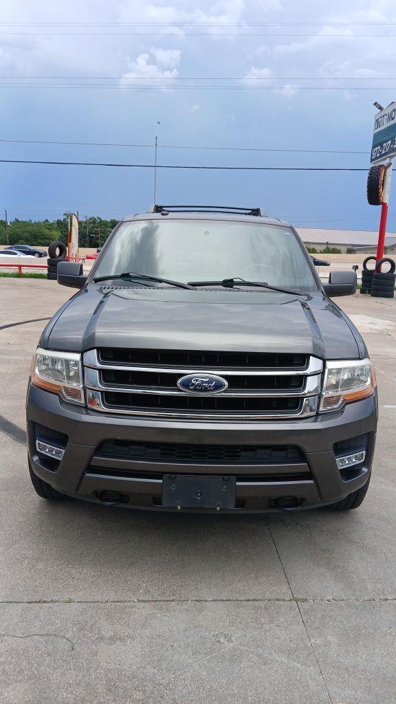 Ford Expedition XLT 4WD 2017