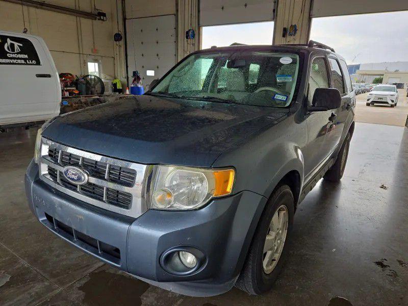 Ford Escape XLT FWD 2011