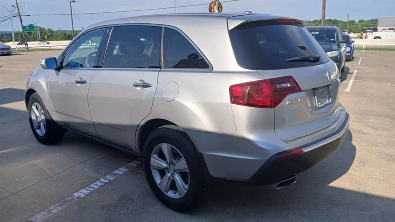 Acura MDX 6-Spd AT w/Tech Package 2011