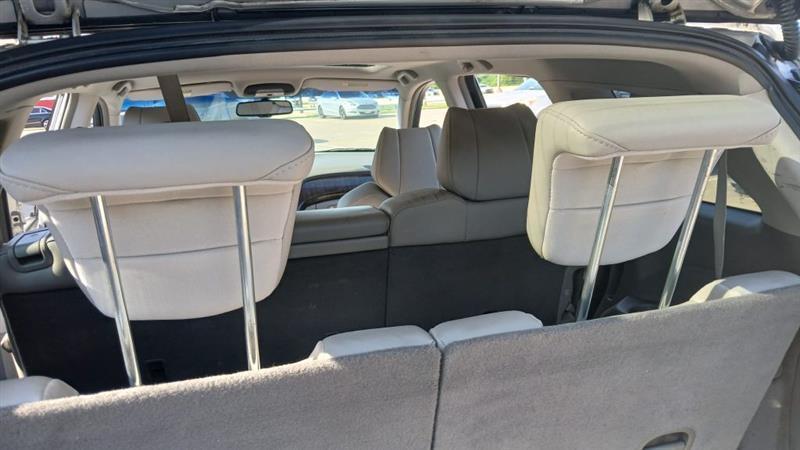 Acura MDX 6-Spd AT w/Tech Package 2011
