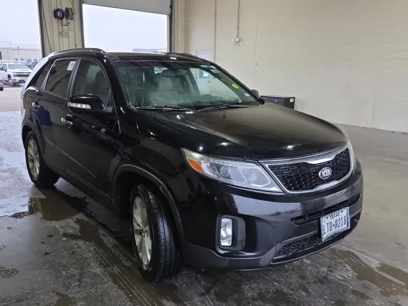 Kia Sorento EX V6 2WD 2015