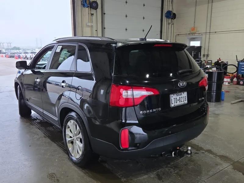 Kia Sorento EX V6 2WD 2015