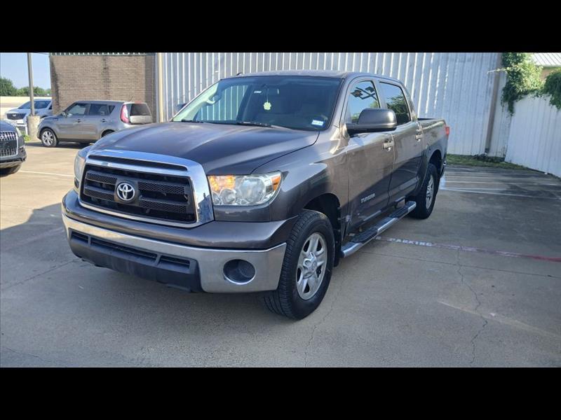 Toyota Tundra Tundra-Grade CrewMax 4.6L 2WD 2012