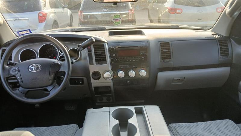 Toyota Tundra Tundra-Grade CrewMax 4.6L 2WD 2012