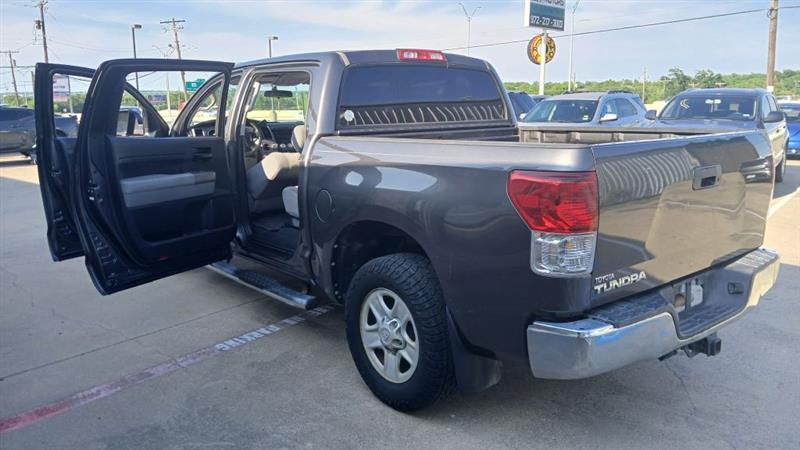 Toyota Tundra Tundra-Grade CrewMax 4.6L 2WD 2012