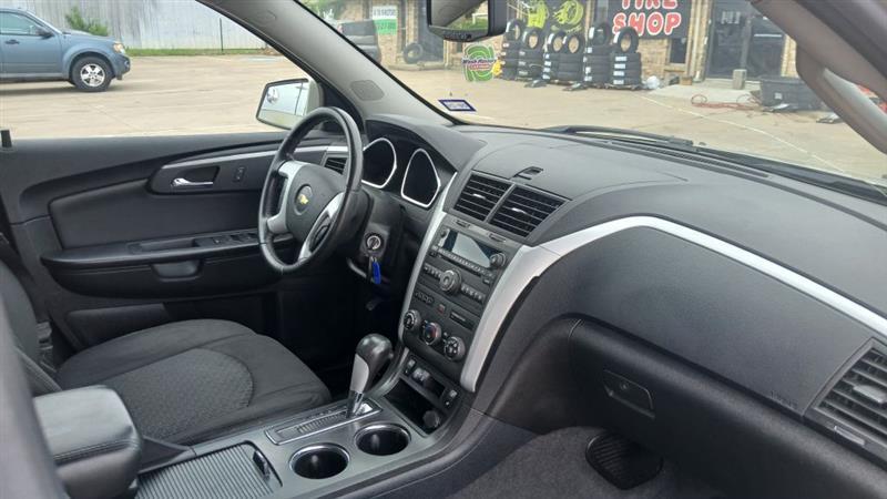 Chevrolet Traverse LT FWD 2012