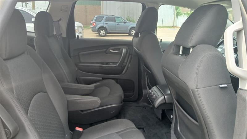Chevrolet Traverse LT FWD 2012