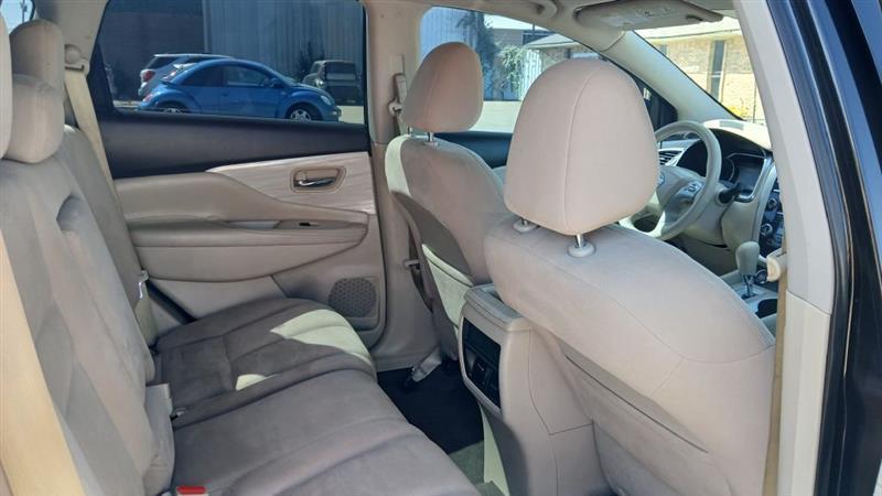 Nissan Murano S 2016