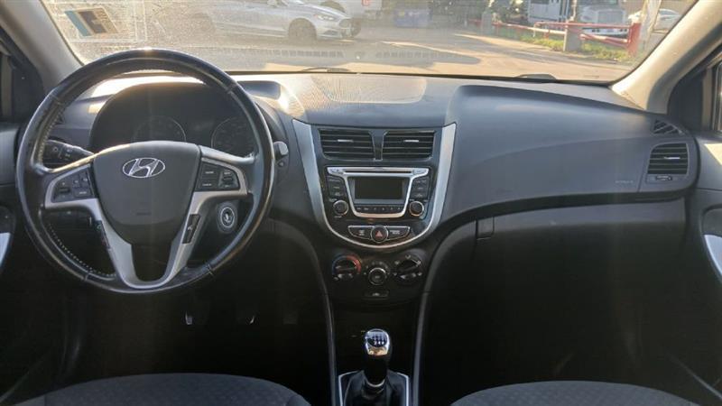 Hyundai Accent SE 5-Door 2014