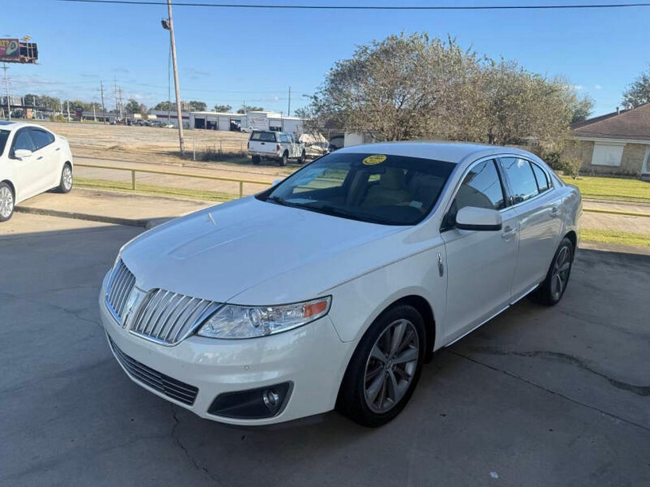 2009 Lincoln MKS FWD