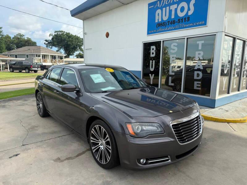 2013 Chrysler 300 S V6's photo