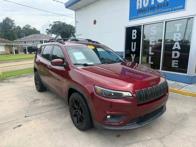 Red (Maroon) 2019 Jeep Cherokee SUV / Crossover Front-Wheel Drive