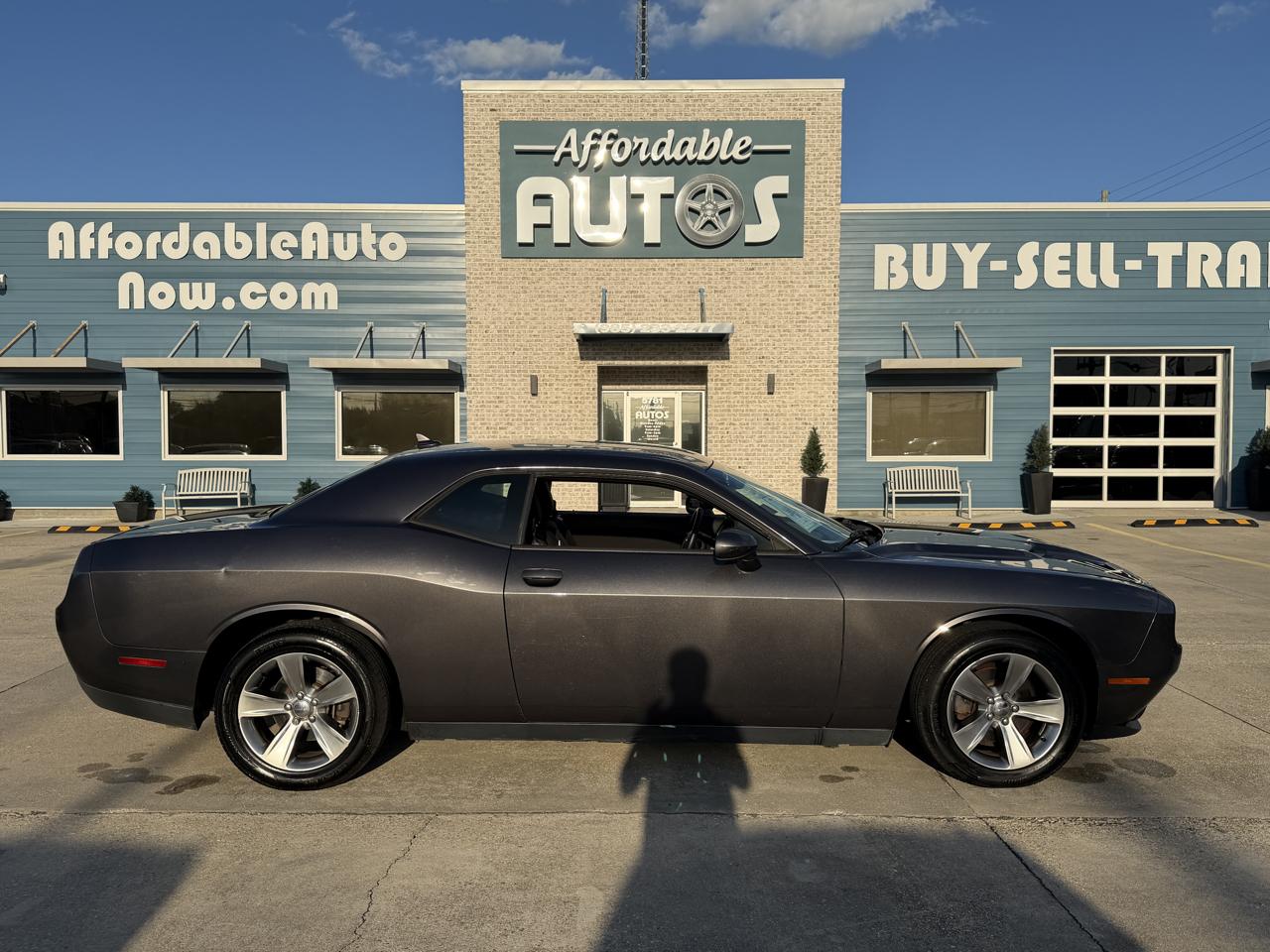 2015 Dodge Challenger SXT