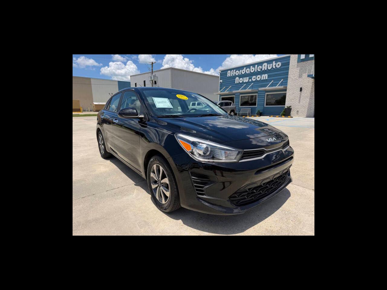 2023 Kia Rio 