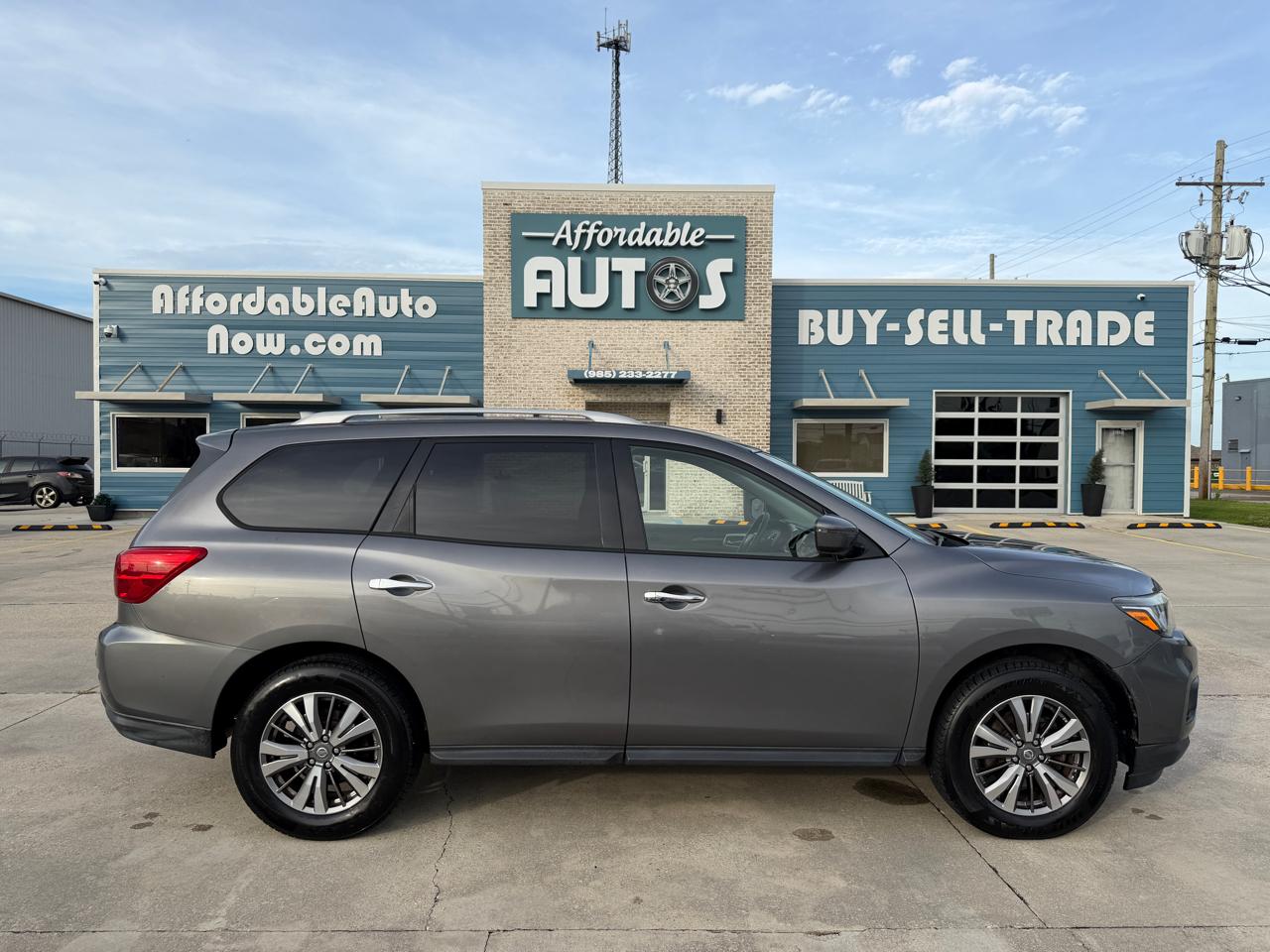 2019 Nissan Pathfinder 4WD 4dr SV