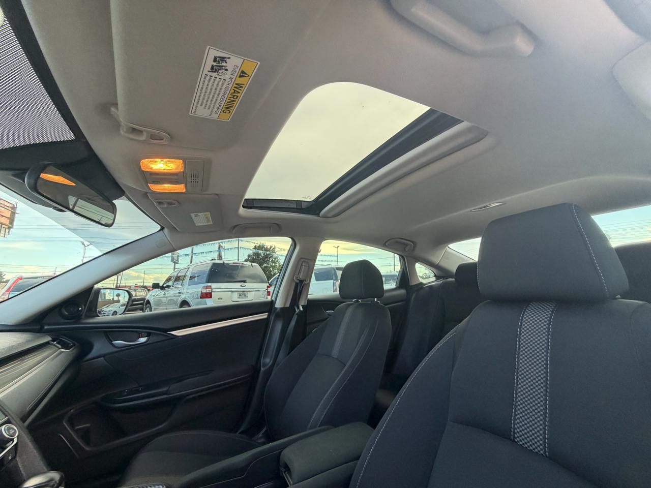 2019 Honda Civic EX - Photo 16