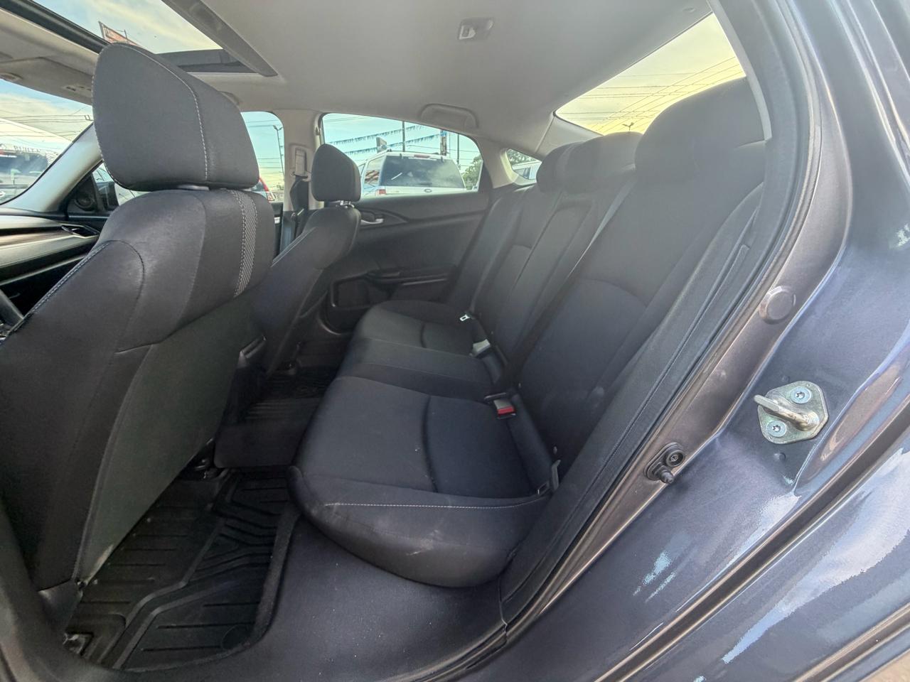 2019 Honda Civic EX - Photo 26