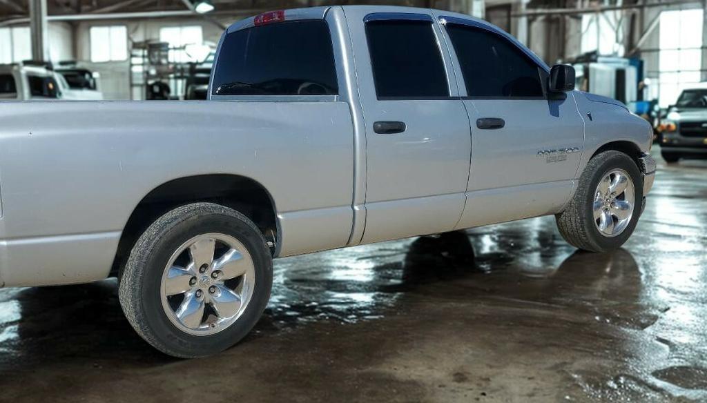 Dodge Ram 1500 SLT Quad Cab Long Bed 2WD 2003