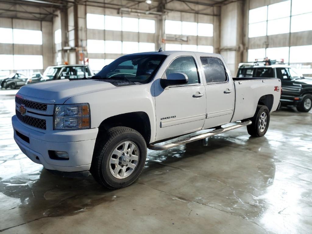 Chevrolet Silverado 2500HD LT Crew Cab 4WD 2014