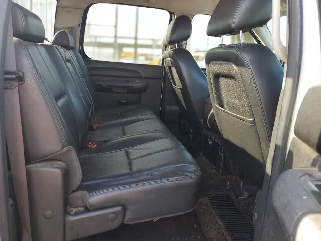 Chevrolet Silverado 2500HD LT Crew Cab 4WD 2014