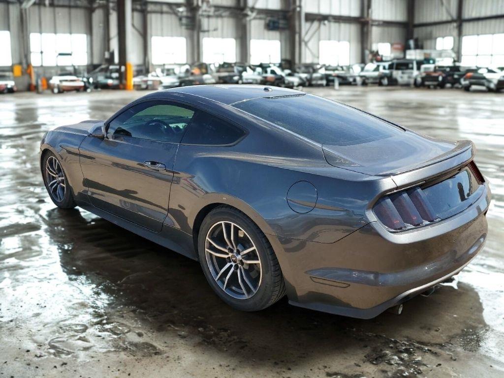 Ford Mustang EcoBoost Coupe 2017