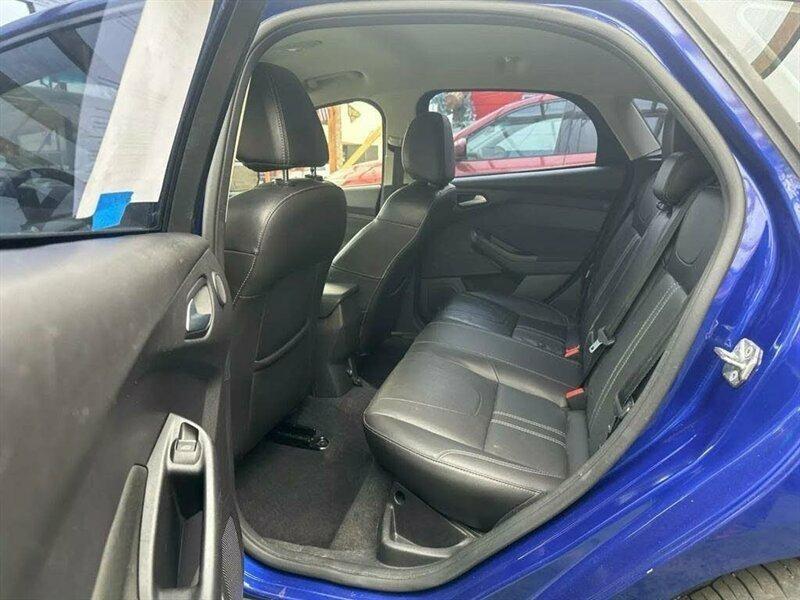 Ford Focus Titanium Hatch 2014