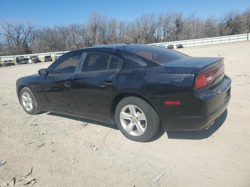 Dodge Charger SE 2013