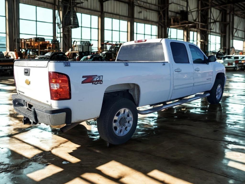 Chevrolet Silverado 2500HD LT Crew Cab 4WD 2014