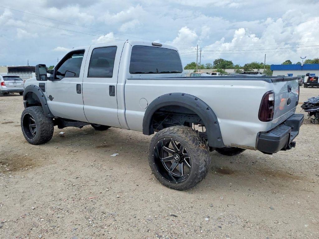 Ford F-250 SD XL Crew Cab 4WD 2008