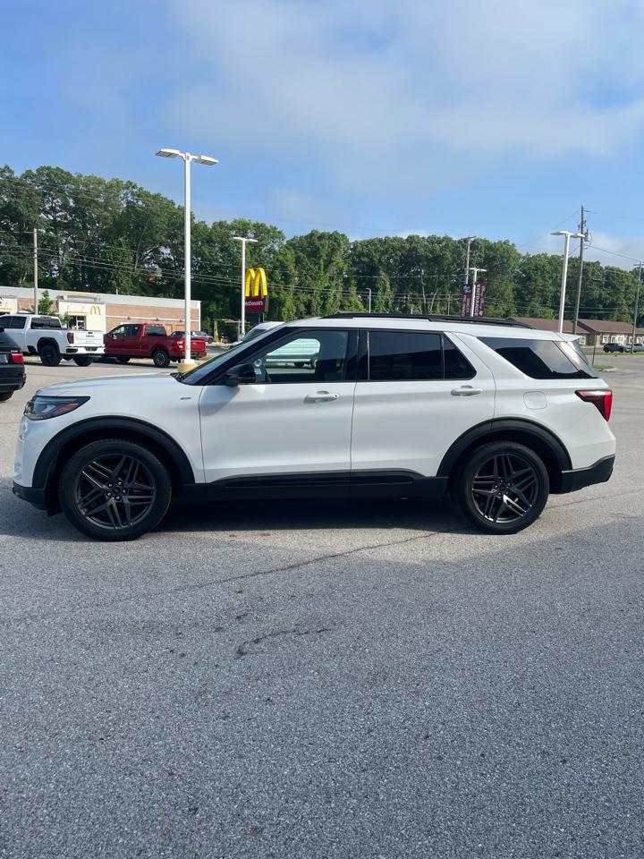 Ford Explorer ST-Line RWD 2025