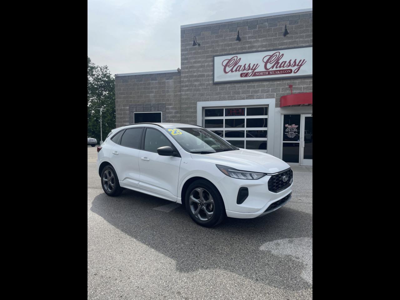 2023 Ford Escape ST-Line FWD